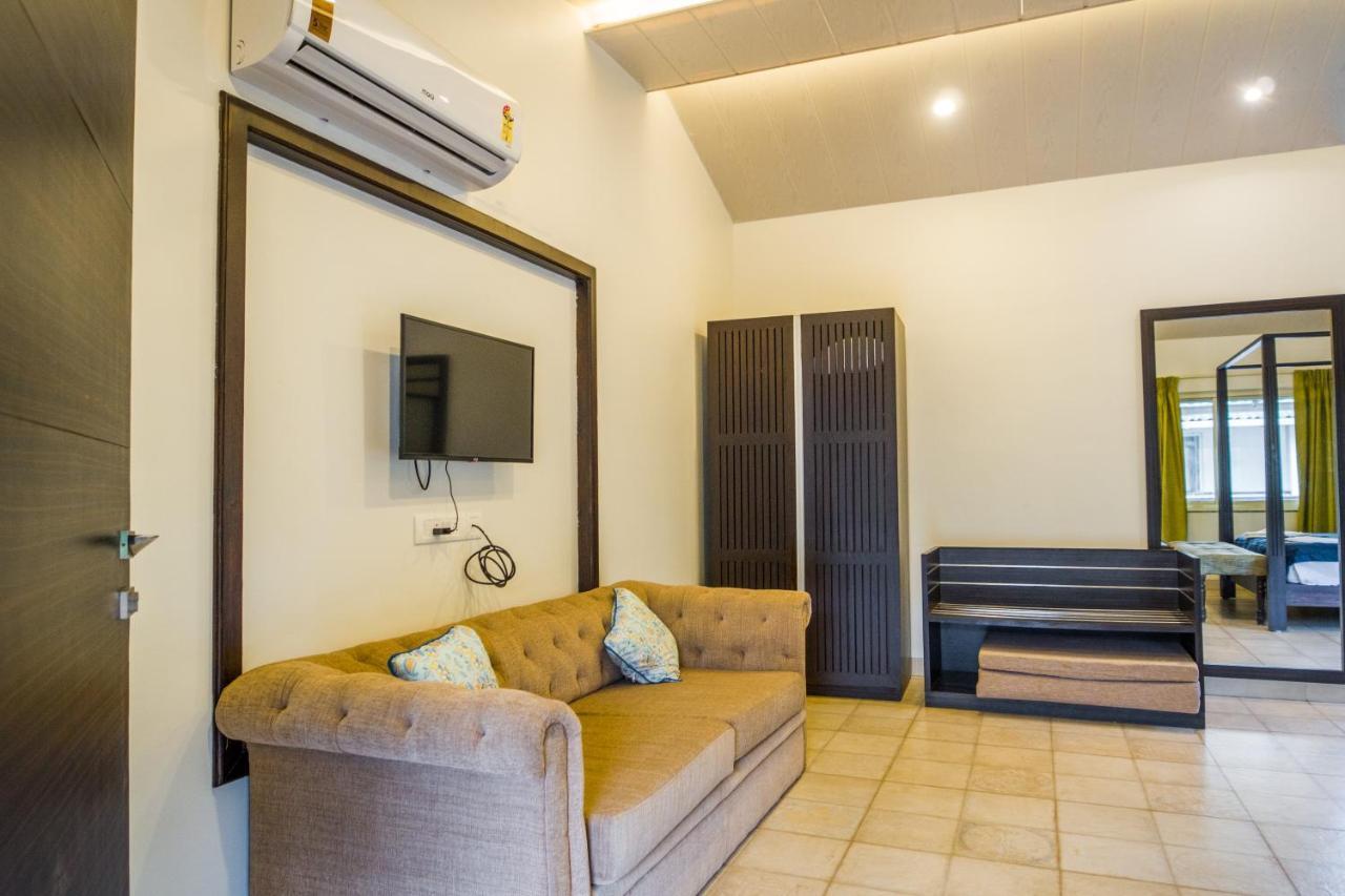 Marine Studios By Le Pension Stays Marmagao Exterior photo
